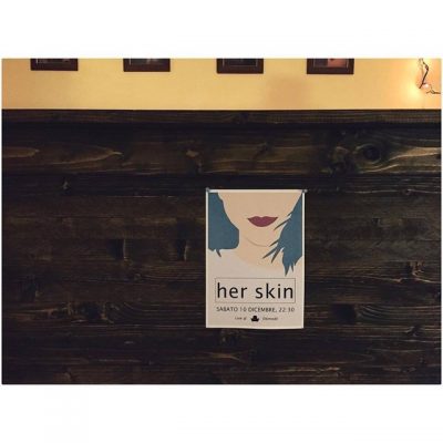 ‘Her Skin’: l’Italia on the road con la chitarra in mano ‘Her Skin’: l’Italia on the road con la chitarra in mano