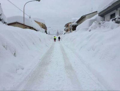 Pensieri dall’Abruzzo, ovvero il senso dei politici per la neve Pensieri dall’Abruzzo, ovvero il senso dei politici per la neve